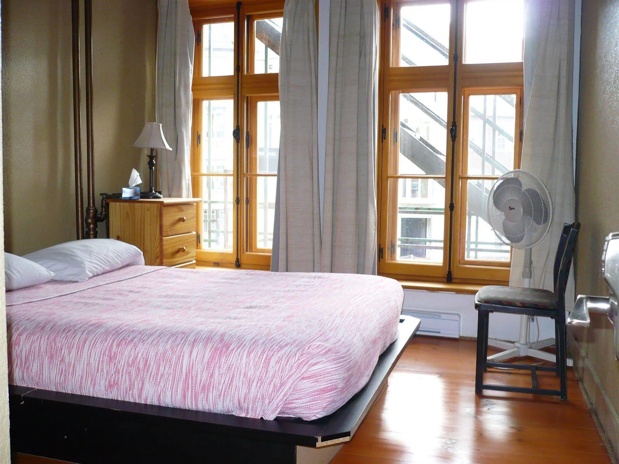 L'intendant 3* Quebec City